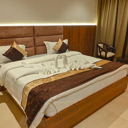 Md Farms And Resorts Matura Exterior foto