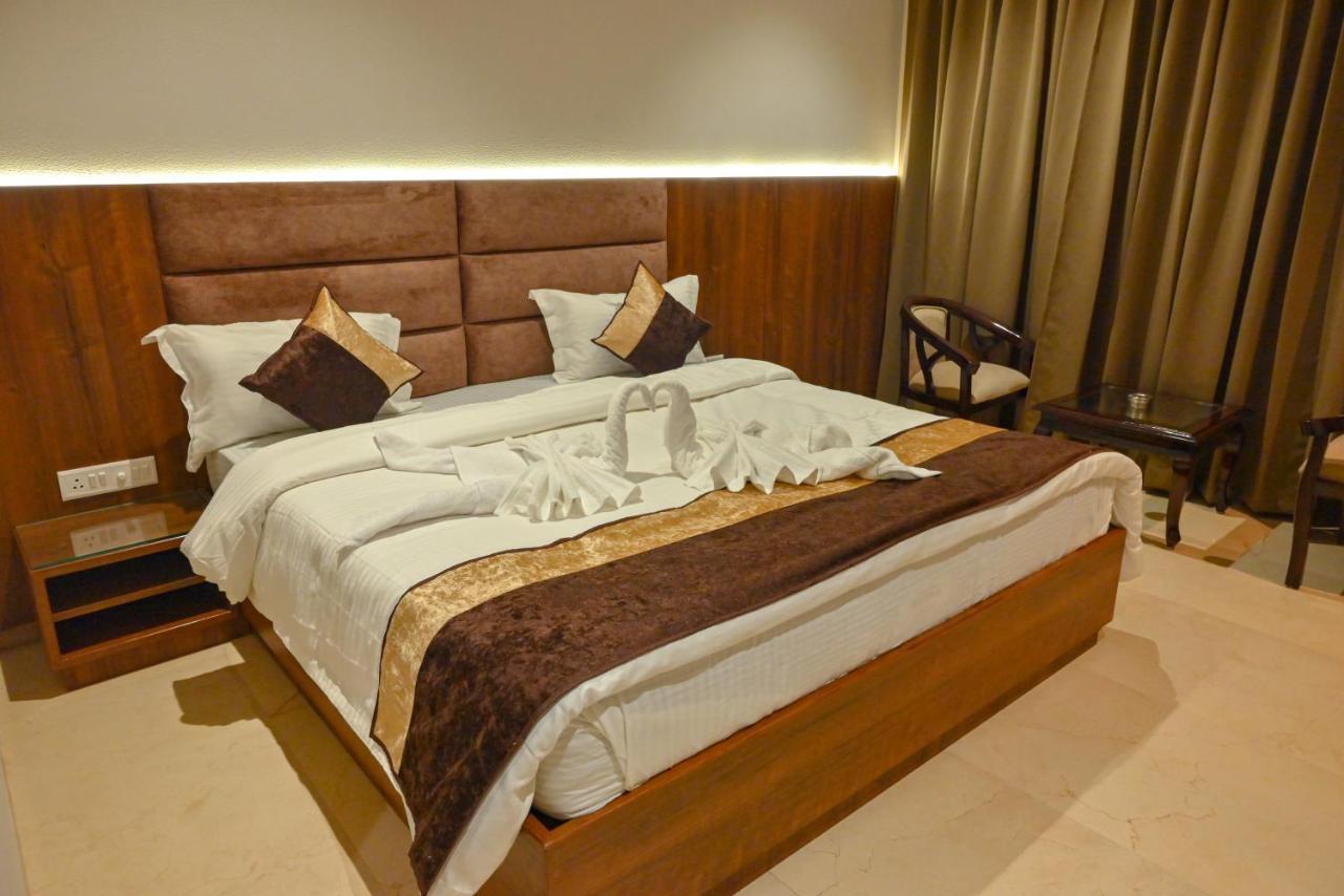 Md Farms And Resorts Matura Exterior foto
